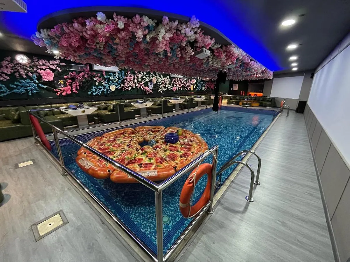 Peony Hotel Dubai